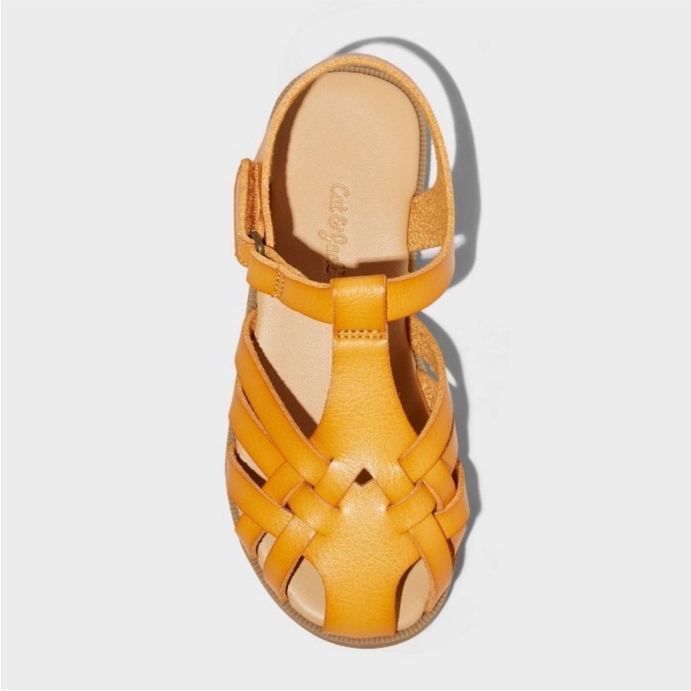 Cat & Jack Toddler Ella Fisherman Tan Sandals. Size 11
New!